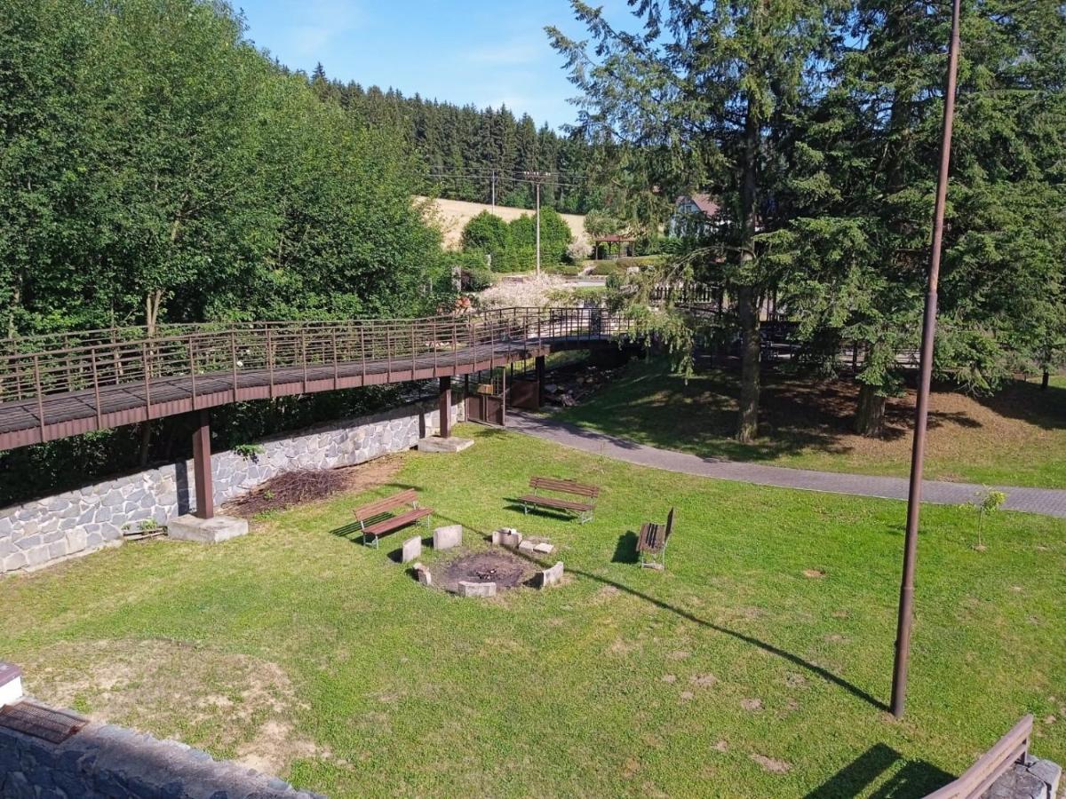 Hotel Forestyma Hodonin Exterior photo
