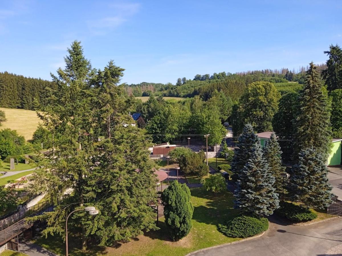 Hotel Forestyma Hodonin Exterior photo
